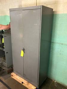 lot 88 image: Metal 2-door cabinet...