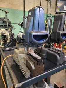 lot 222 image: Sheffield Model 1000 Gage Shadowgr...