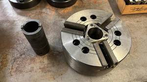 lot 248 image: HowaH027M88 3-Jaw CNC Powe...