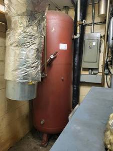 lot 308 image: 1998 Silvan Industries Inc. air com...