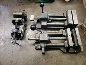 lot 282 image: (3) Vises 2- 4 Speed Vises Models ...