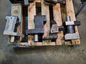 lot 294 image: Mazak tool holders Model...