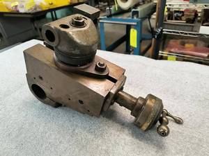 lot 314 image: Lathe Turret with 1-12 in .Tool Po...