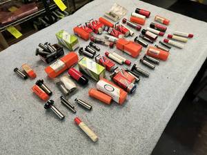 lot 337 image: Lot of Small Keyseat Cutters...