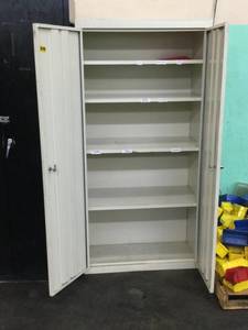 lot 392 image: Metal 2-door cabinet...