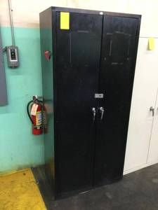 lot 393 image: Metal 2-door cabinet...