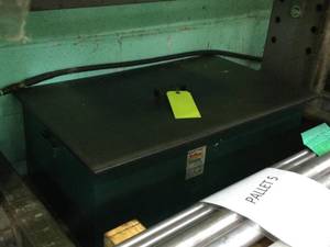 lot 394 image: Oil Quenching Tank dry 12 inch  Dee...