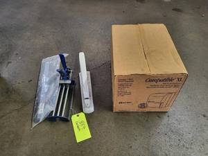 lot 399 image: Epoxy Gun, Heavy Duty Stapler & Bay...