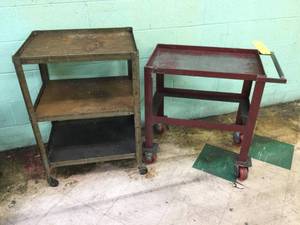 lot 404 image: (2) Metal shop carts...