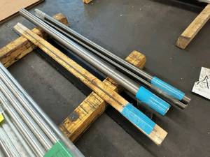 lot 205 image: Lot of Mild Steel Round Bar Stock t...