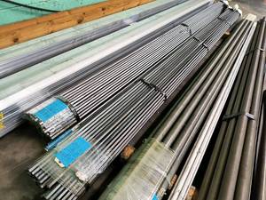 lot 208 image: Large Lot of Hexagonal Bar Stock Di...