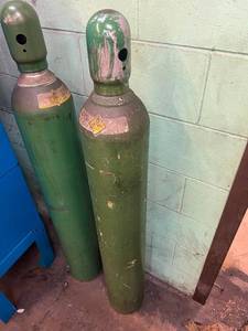lot 447 image: Oxygen Tank with Cap. Sold with an ...