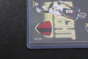 lot 4 image: 2022 Luminance Bright Jersey Patch Kyle Pitts #BBE-KP1 3049  Only 49 Exist