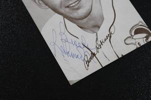 lot 59 image: 1947-66 Exhibits Set Brooks Robinson In Person Autograph Damaged - See Description