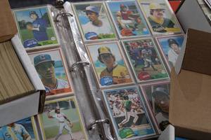 lot 102 image: 1981 & 1982 O Pee Chee Baseball Lot w Other YearsSports