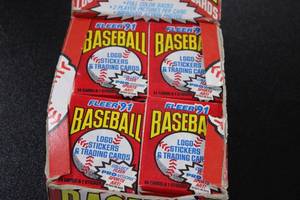 lot 107 image: 1991 Fleer Baseball Open Hobby Box  36 Packs