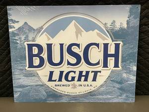lot 201 image: M2 - Busch Light Anheuser-Busch Tin Sign