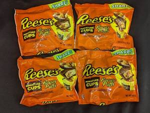 Reeses Miniature Cups with Reeses Puffs Share Pack - 4 Packs