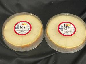lot 42 image: L - Kirkland Signature New York Style Cheesecake X2