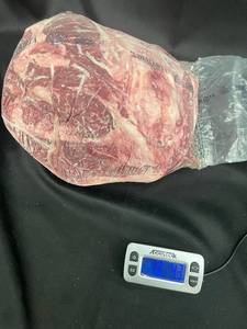 lot 202 image: Top Sirloin Roast (boneless)
