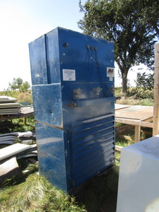 lot 7 image: Torit Dust Collector 32x45x90