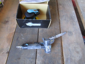 lot 23 image: Sanders
