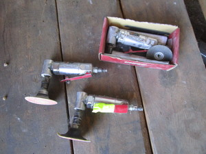 lot 24 image: Right Angle Die Grinders