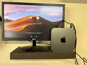 lot 81 image: Mac Mini used with Monitor