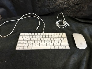 lot 84 image: Apple Magic Mouse with Charger & Apple Magic Keyboard with charger