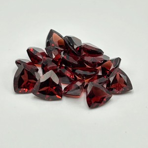 18 Carat Garnet Trillion Triangular Faceted Cut - Assorted Lot of Loose Stones