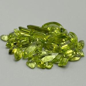 19.58 Carat Mixed Cut - Various Size & Shape Assorted Lot of Loose Stones