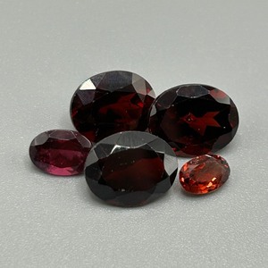 11.60 Carat Garnet Oval Faceted Cut - Various Size & Color Set of 5 Loose Stones