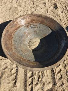 lot 16 image: Fire Pit Ring
