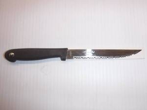 Master Cut 2 Set of 4 Steak Knives Triple Tempered Surgical Stainless Steel  Approximately 38 Sets of 4 
