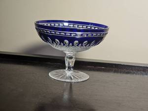 lot 22 image: Waterford Crystal Clarendon Footed Bowl