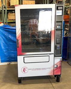 lot 3058 image: Cold Vending Machine