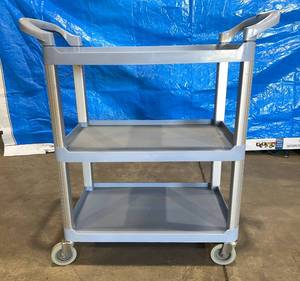 lot 3072 image: Utility Cart