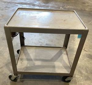 lot 3097 image: Media Cart