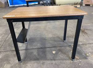 lot 3090 image: School Table