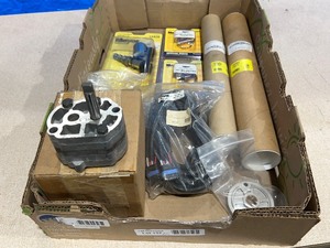 lot 2137 image: Miscellaneous Parts