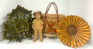 lot 67 image: Vintage California Pottery Leaf Divided Dish Plate and Vintage Decor