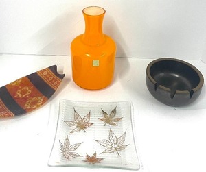 lot 74 image: Holt Howard Vintage Orange Beaker Decanter Fiber Glass Dish Georges Briard Dish MCM Pottery Ashtray
