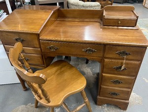 lot 120 image: Ethan Allen Colonial Revival Maple Desk and Chair with Hidden Pull Out Typewriter Drawer