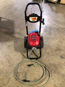 lot 61 image: 3300 PSI 2.4 GPM Cold Water Gas Pressure Washer   Customer Returns See Pictures
