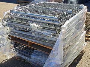 Lot of (21) Pallet Racking Grates 43x50