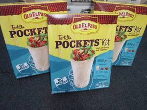 lot 530 image: 3- 12.4 oz Old El Paso Tortilla Poc...