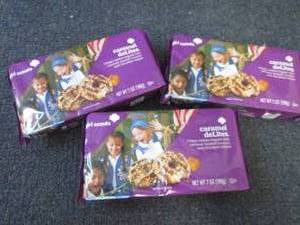 lot 554 image: 3- 7 oz Carmel DeLites Cookies...
