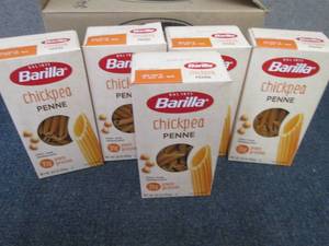 lot 576 image: 5- 8.8 oz Barilla Chickpea Penne...