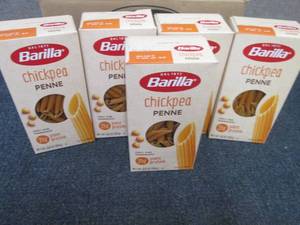 lot 578 image: 5- 8.8 oz Barilla Chickpea Penne...