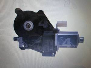 lot 19 image: ACI Power Window Motors 386713 Reta...